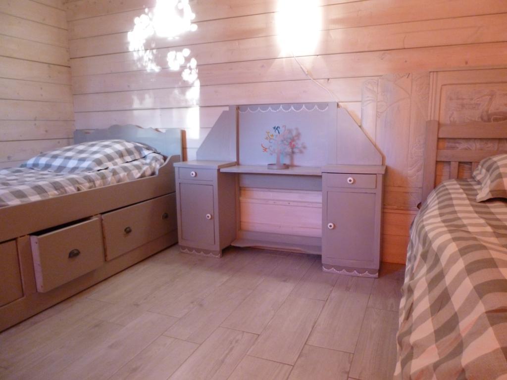 Chambres D'Hotes Le Clos Des Senteurs Malemort Exterior foto